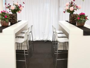 Alva Hochtisch klein 1